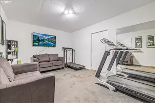 2398 Cole Rd, Salem, OR 97306 - Photo 34