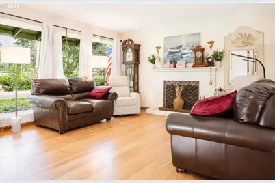 3112 Upper Dr, Lake Oswego, OR 97035 - Photo 2