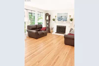 3112 Upper Dr, Lake Oswego, OR 97035 - Photo 2