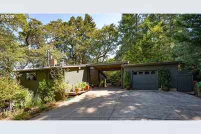 1210 Lemery Ln, Eugene, OR 97405 - Photo 2