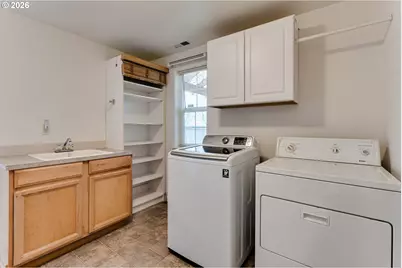 4240 Flagstaff St, Eugene, OR 97402 - Photo 26