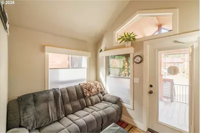 8372 SE Enchanted Way #204, Turner, OR 97392 - Photo 4