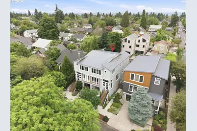 5425 NE 32nd Pl, Portland, OR 97211 - Photo 1