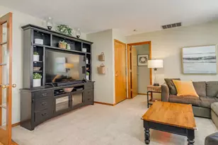 16843 NW Yorktown Dr, Beaverton, OR 97006 - Photo 20
