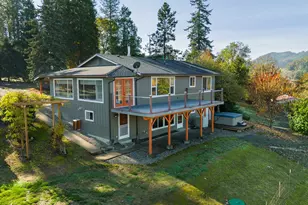 411 Woodland Dr, Winston, OR 97496 - Photo 1