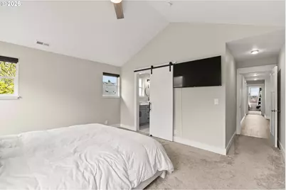 630 S 10th St, Creswell, OR 97426 - Photo 16