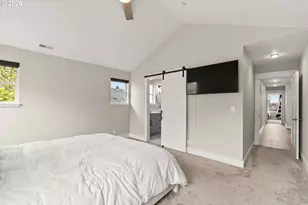 630 S 10th St, Creswell, OR 97426 - Photo 16