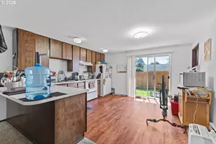 405 S Marple St, Coos Bay, OR 97420 - Photo 6