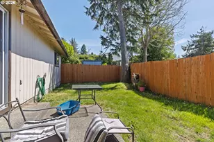405 S Marple St, Coos Bay, OR 97420 - Photo 10