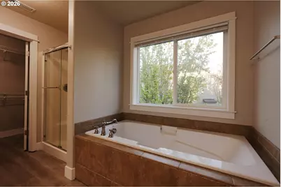 4711 E Masters Dr, Newberg, OR 97132 - Photo 32