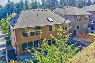 18233 SW Santoro Dr, Beaverton, OR 97007 - Photo 46