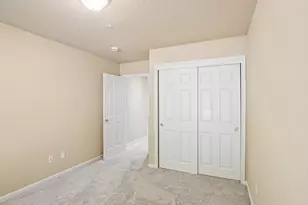 18233 SW Santoro Dr, Beaverton, OR 97007 - Photo 36