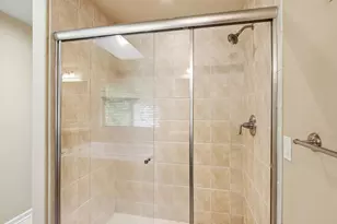 18233 SW Santoro Dr, Beaverton, OR 97007 - Photo 26