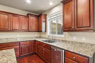 18233 SW Santoro Dr, Beaverton, OR 97007 - Photo 10