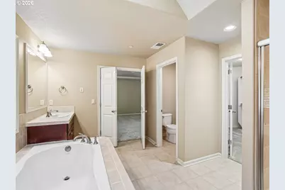 18233 SW Santoro Dr, Beaverton, OR 97007 - Photo 28
