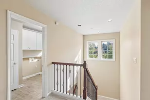 18233 SW Santoro Dr, Beaverton, OR 97007 - Photo 22
