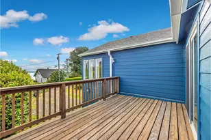 758 Florence Ave, Astoria, OR 97103 - Photo 24