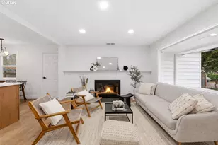 6837 SE 65th Ave, Portland, OR 97206 - Photo 2