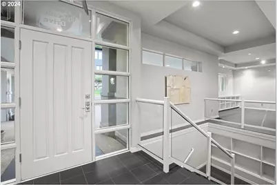 14400 Uplands Dr, Lake Oswego, OR 97034 - Photo 4