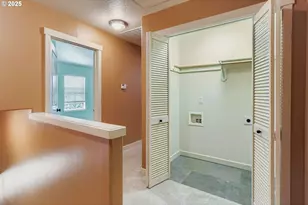 637 NE Garswood Ln, Hillsboro, OR 97006 - Photo 16