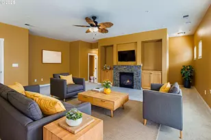 637 NE Garswood Ln, Hillsboro, OR 97006 - Photo 6