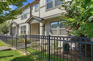 861 N 19th Ave, Cornelius, OR 97113 - Photo 2