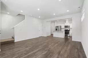 861 N 19th Ave, Cornelius, OR 97113 - Photo 6