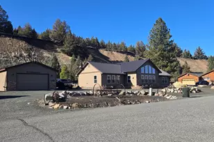 217 Elk View Dr, Canyon City, OR 97820 - Photo 2