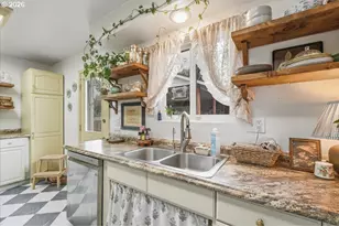 2249 36th Ave, Longview, WA 98632 - Photo 8