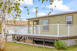 299 4th St, Maupin, OR 97037 - Photo 22