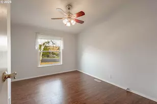 299 4th St, Maupin, OR 97037 - Photo 16