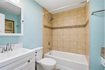 9305 NE 9th St, Vancouver, WA 98664 - Photo 14