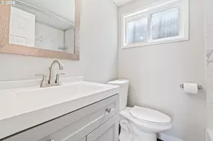 16122 NE Glisan St, Portland, OR 97230 - Photo 6