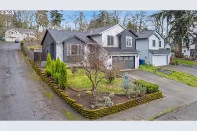 16610 SE Harold Ave, Milwaukie, OR 97267 - Photo 2