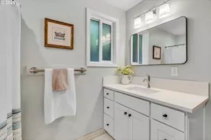 16573 Bonaire Ave, Lake Oswego, OR 97035 - Photo 18