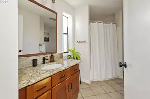 2704 Orchard Hill Ln, Lake Oswego, OR 97035 - Photo 32