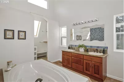 2704 Orchard Hill Ln, Lake Oswego, OR 97035 - Photo 26