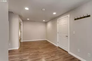 20025 SW Newcastle Dr, Beaverton, OR 97078 - Photo 10