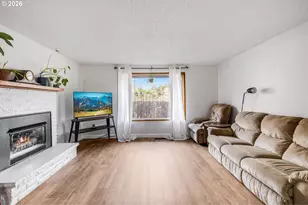 310 NE 170th Ave, Portland, OR 97230 - Photo 16