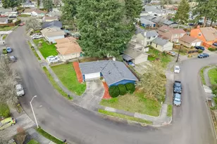 310 NE 170th Ave, Portland, OR 97230 - Photo 28