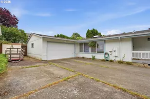 1494 SE Maple Loop, Gresham, OR 97080 - Photo 4