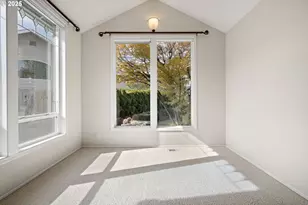 4053 Sabrena Ave, Eugene, OR 97404 - Photo 24