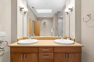 10089 SW Morrison St, Portland, OR 97210 - Photo 30