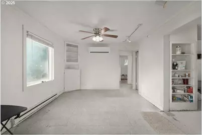 2735 Summer St SE, Salem, OR 97302 - Photo 4