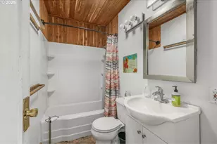 2735 Summer St SE, Salem, OR 97302 - Photo 8