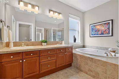 15452 NW Taennler Ct, Portland, OR 97229 - Photo 32