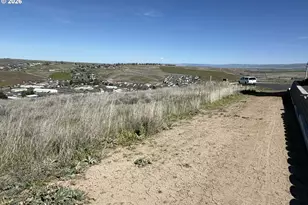 1237 SW 17th Pl, Pendleton, OR 97801 - Photo 1