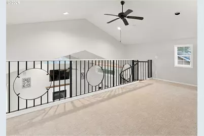 560 SE Vista Ter, Gresham, OR 97080 - Photo 26