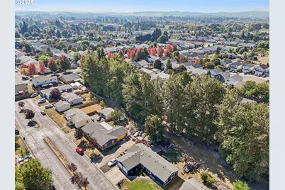 914 James St, Independence, OR 97351 - Photo 46