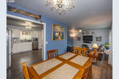 2331 SW 27th Dr, Gresham, OR 97080 - Photo 12